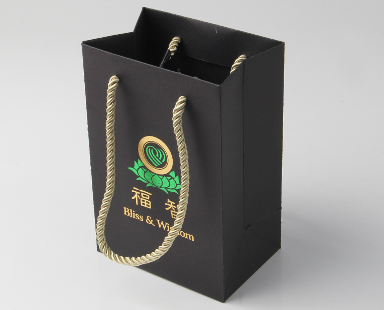 皮具包裝袋金粉要閃亮，廠家一定不能犯的兩個錯誤