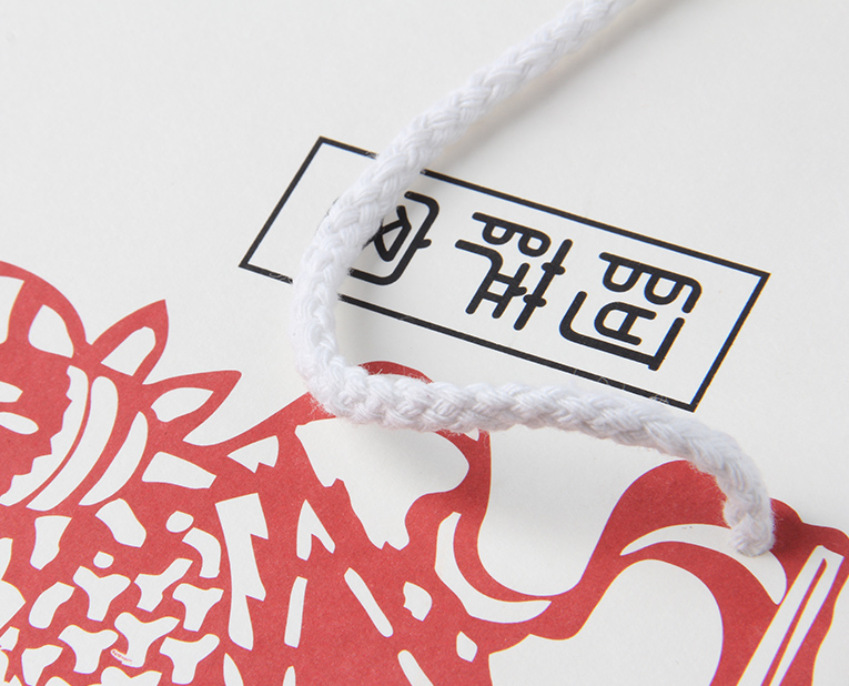 保健品的包裝袋工廠能不能解決金銀油墨脫落？別搞笑啦