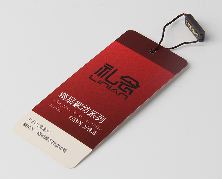 t恤吊牌廠的老師傅急急忙忙買來新的油墨，就是為了透明度