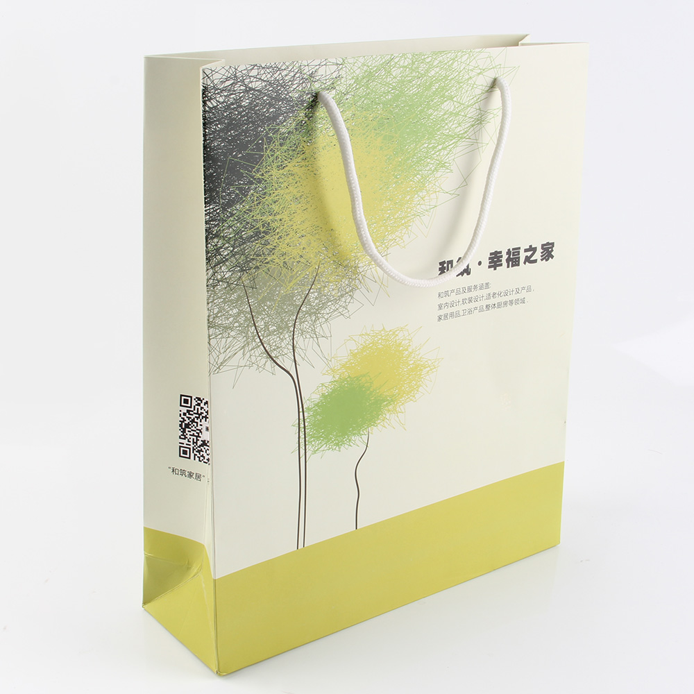 衣服紙袋工廠的業(yè)務同事，寫下了和客戶溝通的精髓